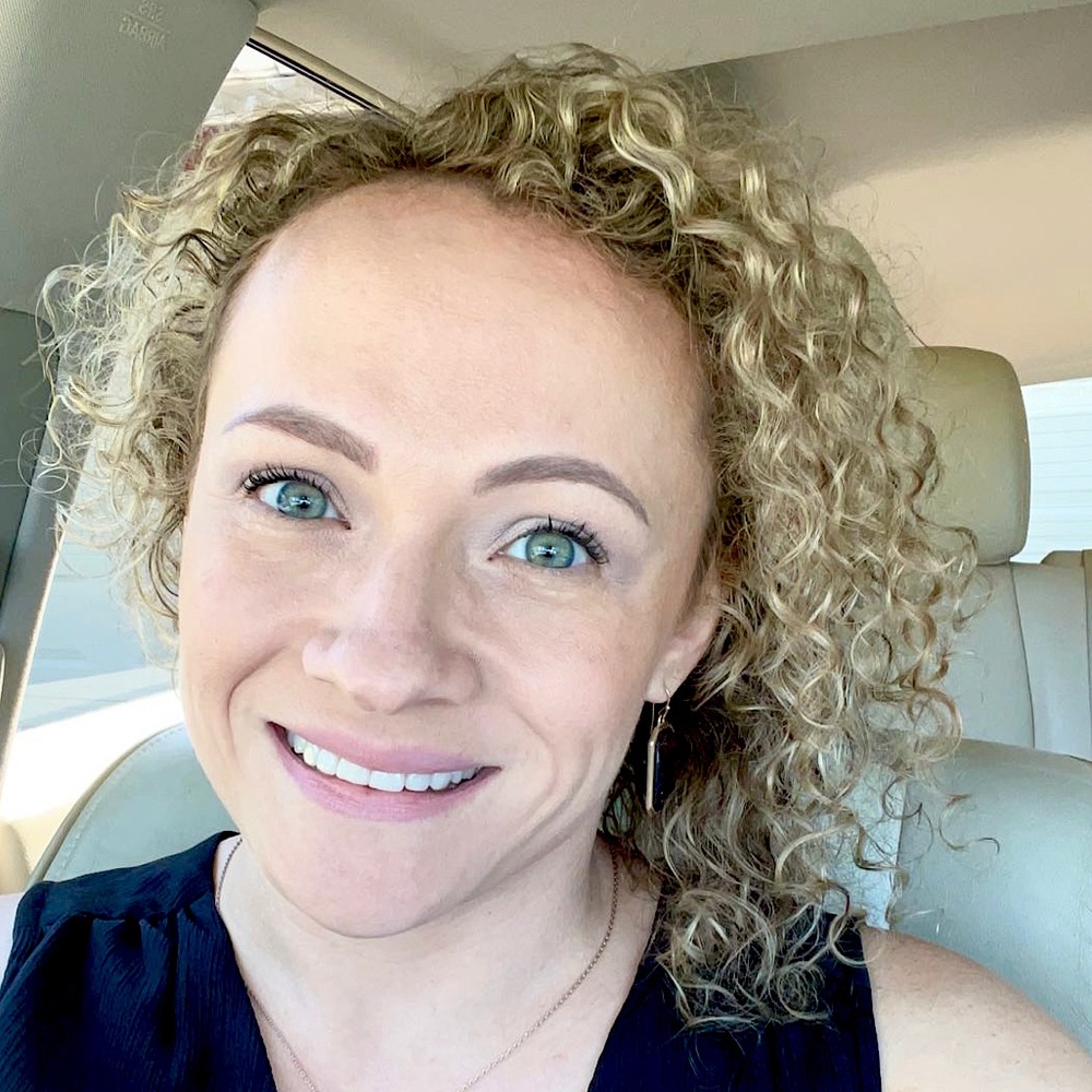 Meet your Posher, Amanda